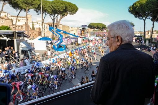 Il bilancio del direttore del Giro d'Italia Vegni: "In linea con le aspettative, crono storica. Con un clima diverso momenti più accattivanti" Il bilancio del direttore del Giro d'Italia Vegni: "In linea con le aspettative, crono storica. Con un clima diverso momenti più accattivanti"