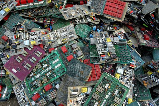 rifiuti elettrici ed elettronici