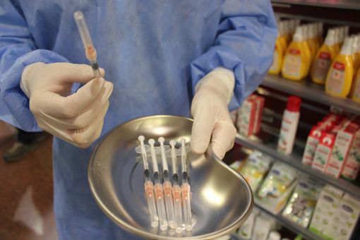 "Ripartenza sicura": 2.566 tamponi gratuiti effettuati in una settimana, 507 a Torino "Ripartenza sicura": 2.566 tamponi gratuiti effettuati in una settimana, 507 a Torino