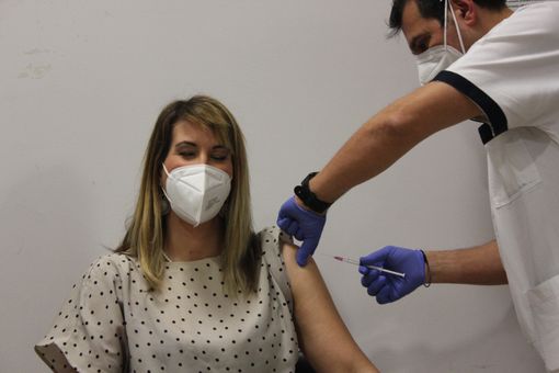 In Piemonte al via le vaccinazioni del personale scolastico: “Adesione oltre il 50%, è un momento fondamentale” [VIDEO]