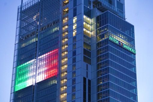 Intesa Sanpaolo vince l’XI edizione del Premio dei Premi con il progetto Circular Economy Plafond
