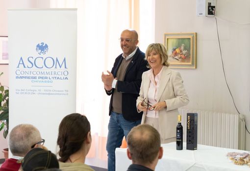 Un momento dell'incontro promosso da Ascom Chivasso Un momento dell'incontro promosso da Ascom Chivasso