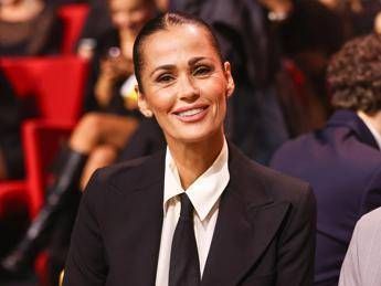 Samantha de Grenet: "Nel 1996 dovevo co-condurre Sanremo , poi scelsero Ferilli"