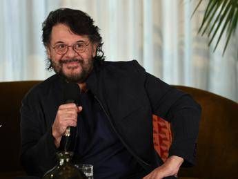 Sanremo 2026, Lillo sarà coconduttore nella serata delle cover Sanremo 2026, Lillo sarà coconduttore nella serata delle cover