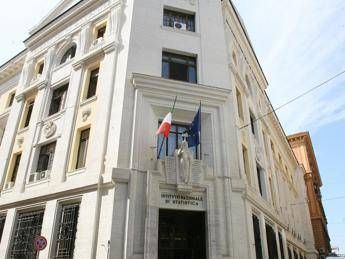 Conti pubblici, nel 2025 deficit scende al 3,1%. Giorgetti: "Dato provvisorio, peccato colpo di coda Superbonus"