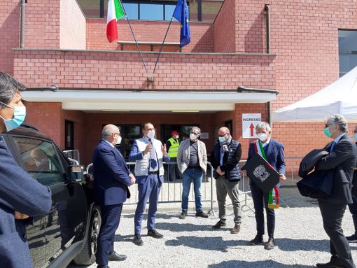Covid, Il Presidente Cirio in visita al centro vaccinale di Chivasso: &quot;I vaccini sono tutti uguali, sicuri ed efficaci&quot;