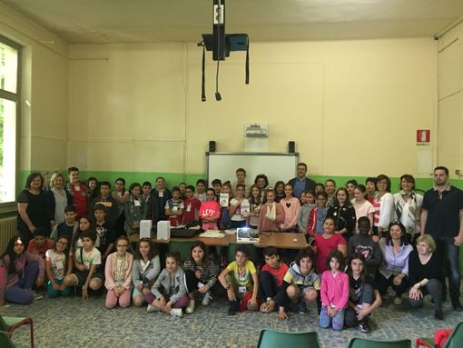 A scuola per imparare la sicurezza sulle strade A scuola per imparare la sicurezza sulle strade