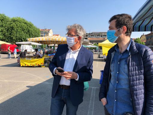 Il sindaco Claudio Castello con il dirigente Fabio Mascara Il sindaco Claudio Castello con il dirigente Fabio Mascara