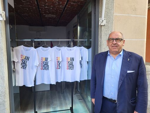 Il consigliere Gavazza (Lega Salvini Piemonte) inaugura la nuova sede elettorale a Chivasso Il consigliere Gavazza (Lega Salvini Piemonte) inaugura la nuova sede elettorale a Chivasso