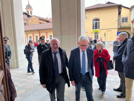 Spaccio e degrado, a Chivasso prorogata la "zona rossa" vicino alla stazione