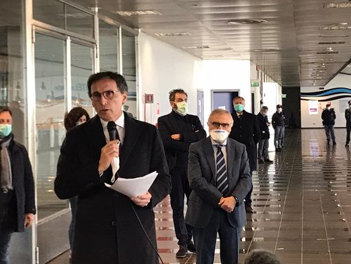 Coronavirus, l'annuncio del ministro Boccia: "In partenza infermieri per 6 regioni" Coronavirus, l'annuncio del ministro Boccia: "In partenza infermieri per 6 regioni"