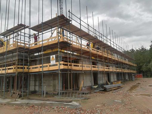 Il cantiere di via Einaudi a Torrazza