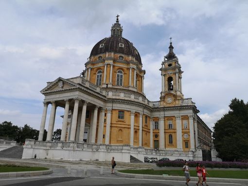 "Un nuovo risorgimento per Torino": così i sindaci metropolitani si prendono per mano fino al 2030 "Un nuovo risorgimento per Torino": così i sindaci metropolitani si prendono per mano fino al 2030
