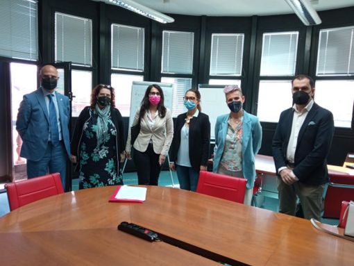 Città Metropolitana e Robotica 4.0: formazione continua a sostegno dell’occupazione Città Metropolitana e Robotica 4.0: formazione continua a sostegno dell’occupazione