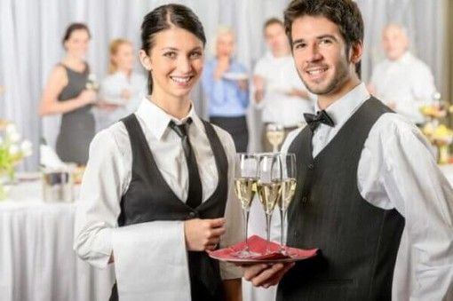 Quando e perché è importante l’abbigliamento professionale: ecco cosa serve sapere