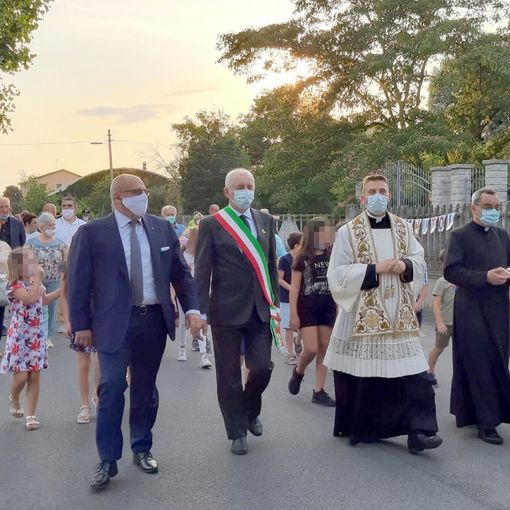Don Valerio D'Amico è parroco di Verolengo