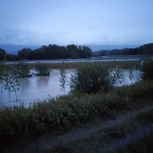 Maltempo, danni e disagi anche nella zona di Ivrea e Canavese: vigili del fuoco in azione [FOTO e VIDEO]
