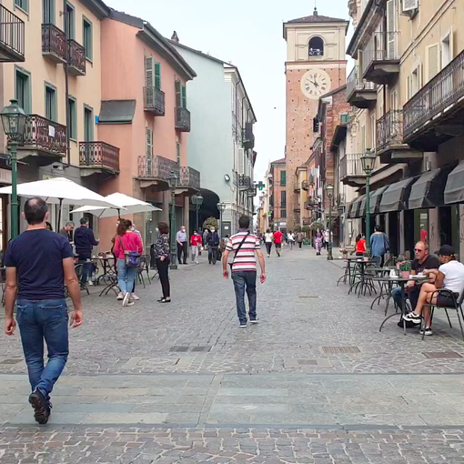Sabato 23 maggio: nel centro storico di Chivasso tornano i dehors (VIDEO)