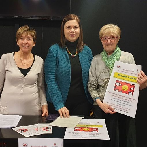 Lucia Chiessa, presidente Arci Zeta, con l'assessore all'Istruzione Tiziana Siragusa e la psicologa Michela Iacovo