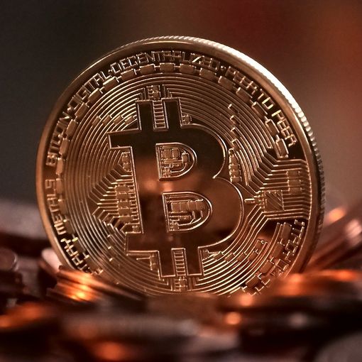 Investire in criptovalute: nel 2019 conviene?
