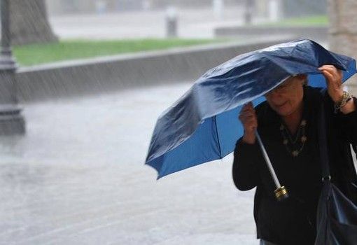 Meteo, l’autunno arriva a piccoli passi su Torino e provincia: il bollettino del weekend di Ognissanti