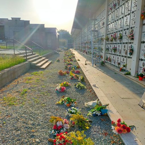 Raid di ladri nei cimiteri di Chivasso: compromesse diverse tombe