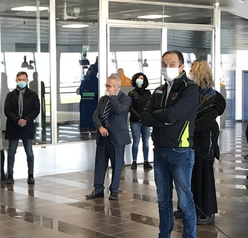 Coronavirus, troppe persone in giro. L’appello di Cirio e Appendino: “Rispettate le regole”