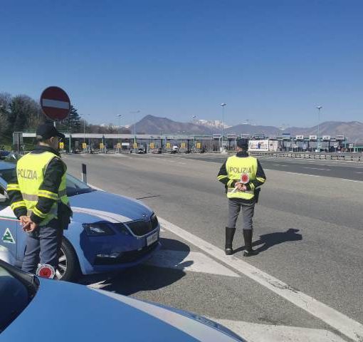 Ivrea, ubriaco al volante: denunciato dipendente pompe funebri