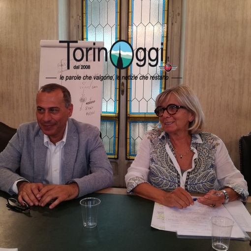 Saldi mai visti prima ai blocchi di partenza: Torino pronta a spendere circa 200 euro a famiglia, con la novità del commercio elettronico