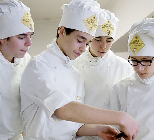 Torino per golosi: tre ristoranti nella top 10 piemontese secondo l'Espresso