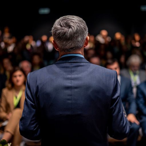 Regione, più partecipazione alle leggi: la prevede una proposta di Rossi (Pd) per aumentare il coinvolgimento di cittadini e amministratori