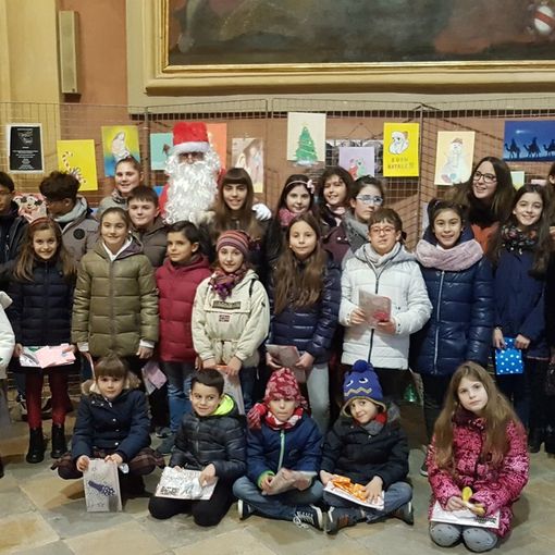 A Chivasso i disegni natalizi degli allievi di “Prisma Laboratorio Artistico”