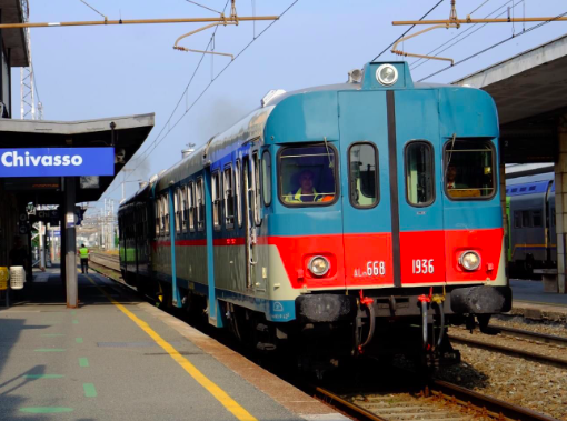 Donna di 61 anni investita da un treno alla stazione di Chivasso