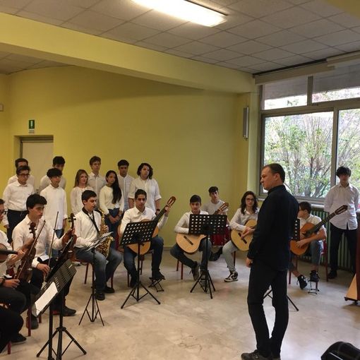 Il liceo Newton in una foto d'archivio