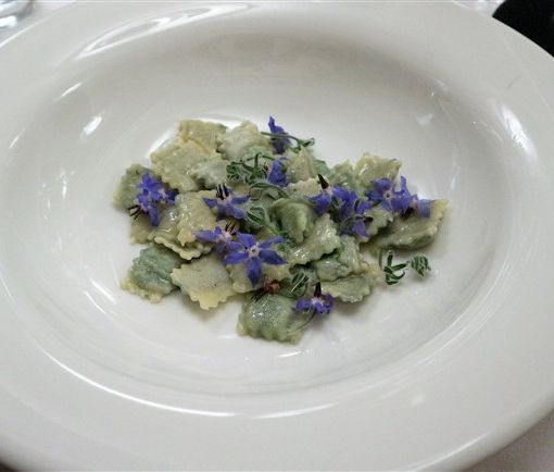La nobile ed elegante gastronomia piemontese scopre la cucina con i fiori