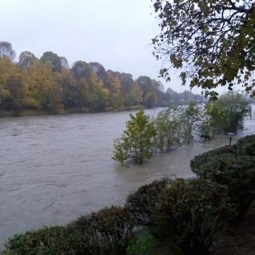 Ancora allerta rossa per Valli Orco, Lanzo, bassa Val Susa e Sangone, resta arancione per tutte le altre