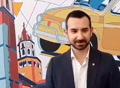 La Regione chiude i rubinetti: adesso tutte le sue auto si lavano a secco
