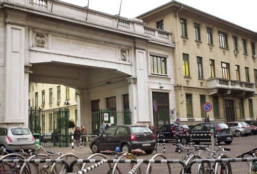 Coronavirus: paziente positivo alle Molinette, medici ed infermieri in isolamento