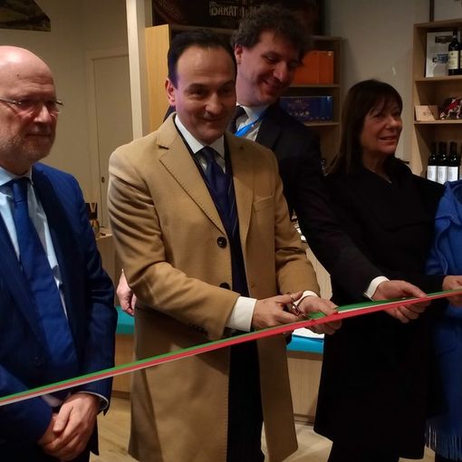 “Piemonte in your hands”: all’aeroporto di Caselle inaugurato il nuovo spazio di promozione turistica