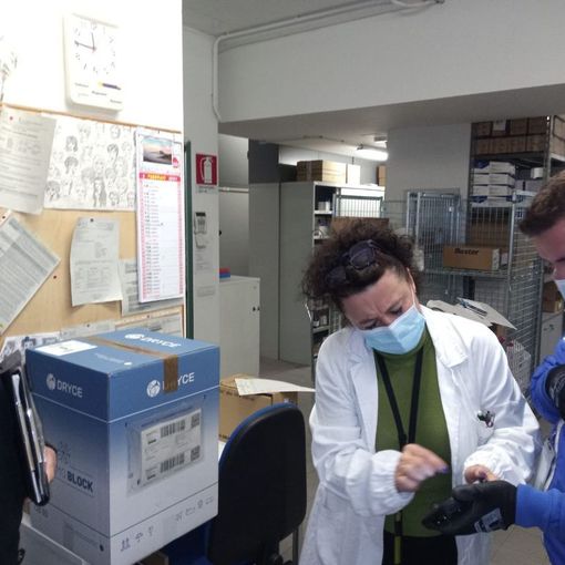 La consegna del vaccino anti-Covid di Moderna