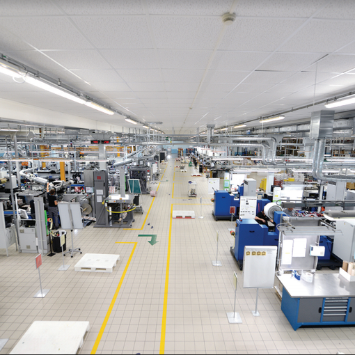 Un ponte tra Cuneo, Torino e New York: Intesa Sanpaolo sostiene Eurostampa con 6 milioni di dollari