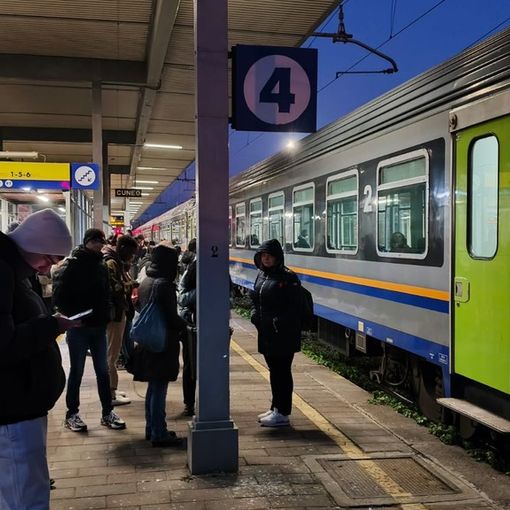 Fine settimana nero per pendolari e viaggiatori: indetto sciopero nazionale delle Ferrovie