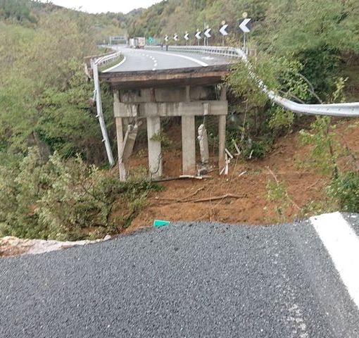 Crolla un viadotto della A6 tra Savona e Altare