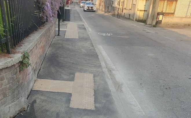 Chivasso: lavori di eliminazione delle barriere architettoniche in via Blatta