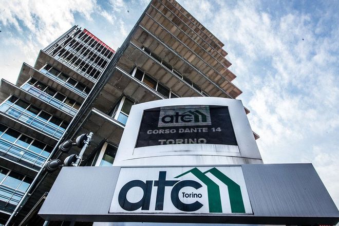 Meno spifferi ed impianti fotovoltaici. Atc Piemonte lancia un bando per l'efficientamento energetico delle case popolari Meno spifferi ed impianti fotovoltaici. Atc Piemonte lancia un bando per l'efficientamento energetico delle case popolari