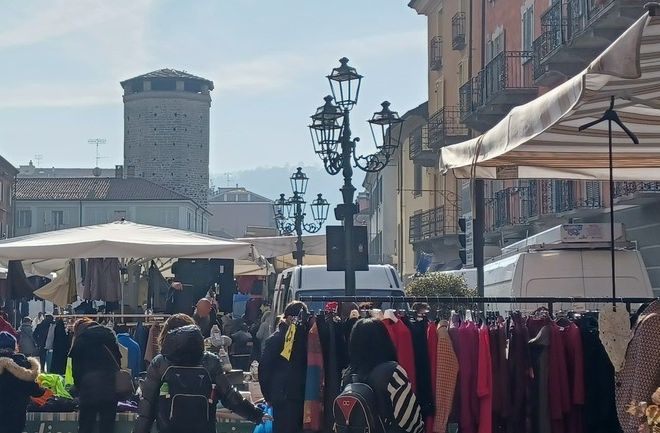 Chivasso, le domeniche di dicembre in programma i mercati pre-natalizi