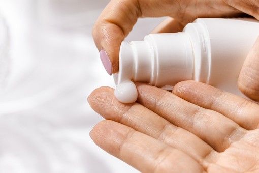 Con l'arrivo dell'estate proteggi la tua pelle dalle insidie del sole
