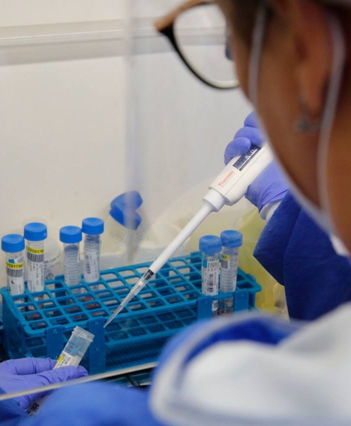 Calano i ricoveri in terapia intensiva, ma aumentano quelli in terapia non intensiva