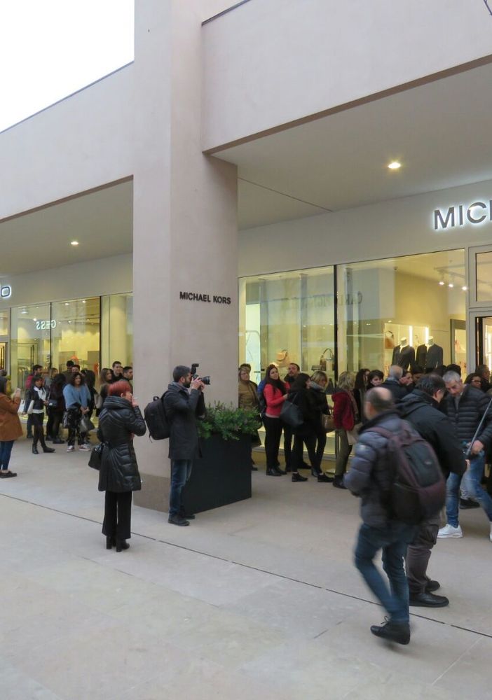 Un anno fa inaugurava Torino Outlet Village