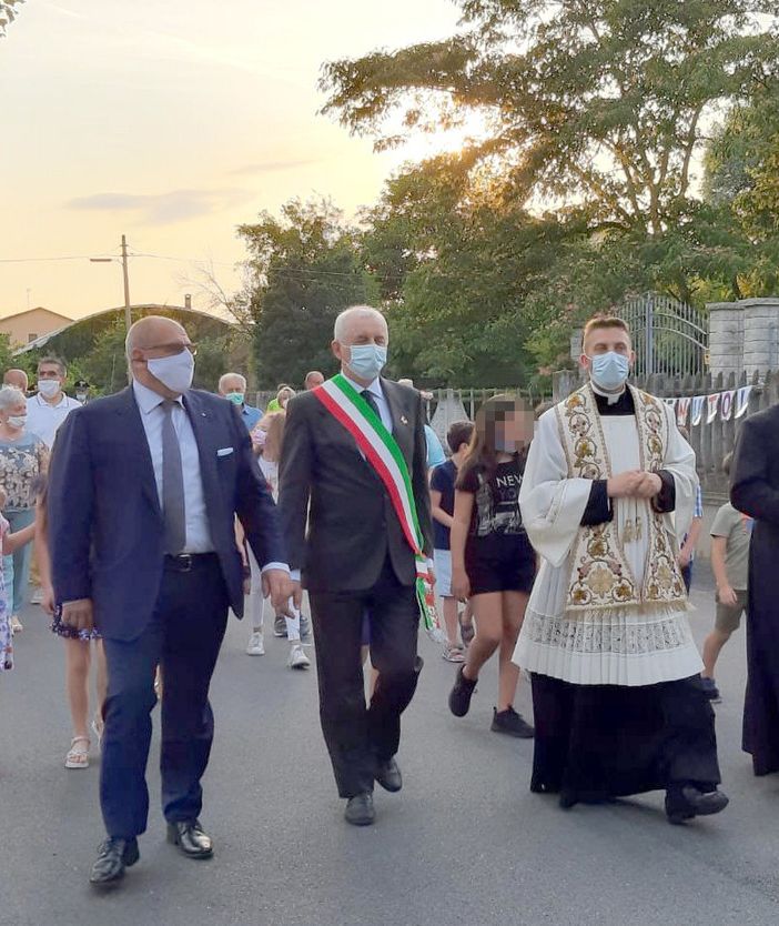 Don Valerio D'Amico è parroco di Verolengo